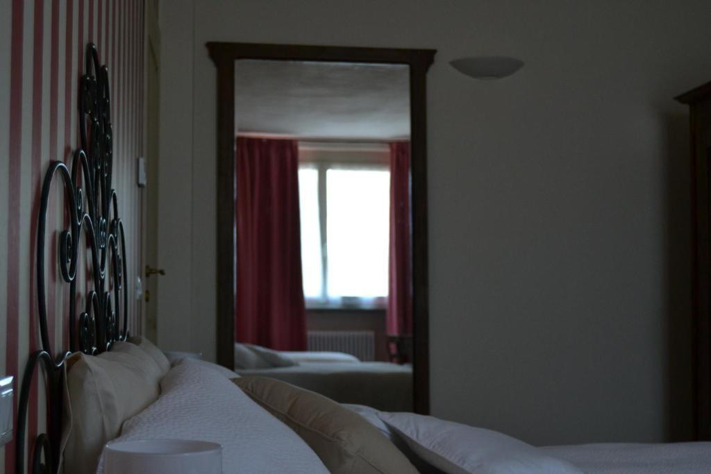 Agriturismo Costa Dei Platani Acqui Terme Ruang foto